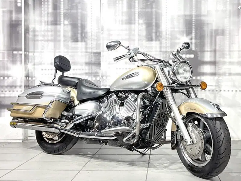 Yamaha XVZ 1300 Royal Star (1996 - 02)