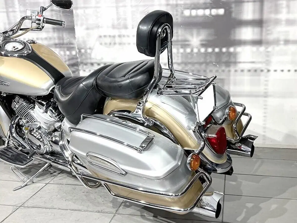 Yamaha XVZ 1300 Royal Star (1996 - 02) (3)