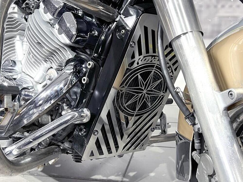 Yamaha XVZ 1300 Royal Star (1996 - 02) (4)