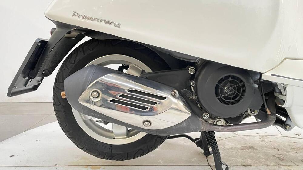 Vespa Primavera 125 3V ie ABS (2014 - 16) (3)