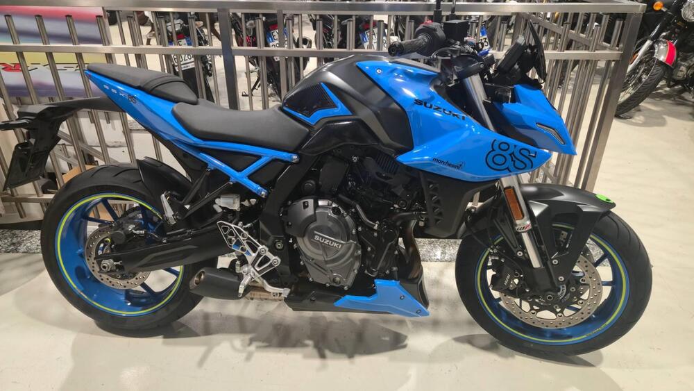Suzuki GSX-8S (2023 - 24)