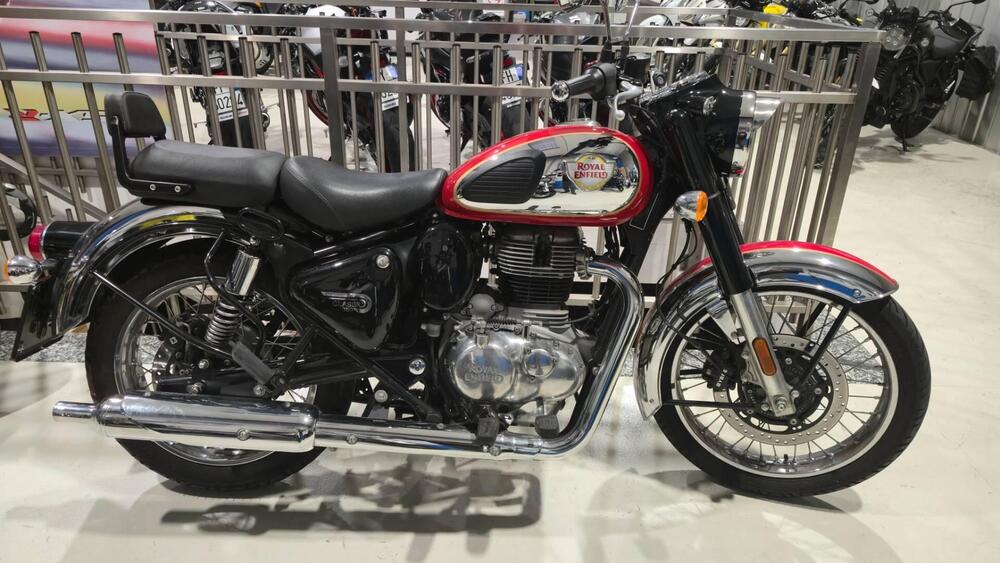 Royal Enfield Meteor 350 Stellar (2021 - 25) (2)
