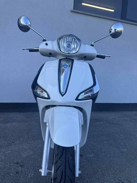 Piaggio Liberty 50 3V (2021 - 24) (2)