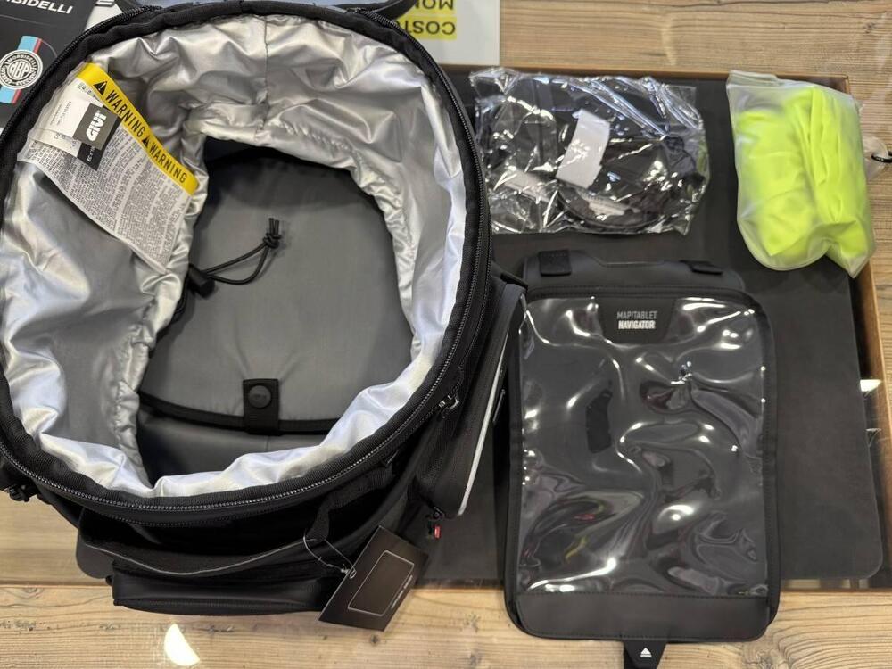 BORSA SERBATOIO GIVI (5)