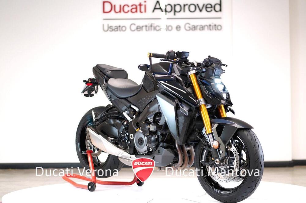 Suzuki GSX-S1000 (2021 - 25) (2)