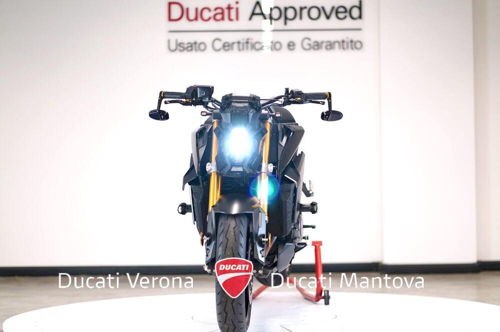 Suzuki GSX-S1000 (2021 - 25) (3)