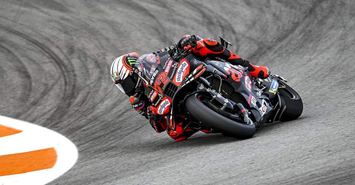 MotoGP 2025. GP di Valencia. Pole (con record!) di Marco Bezzecchi! Poi Alex Marquez e Diggia. A Pecco Bagnaia si &egrave; spenta la moto in Q1 [RISULTATI]