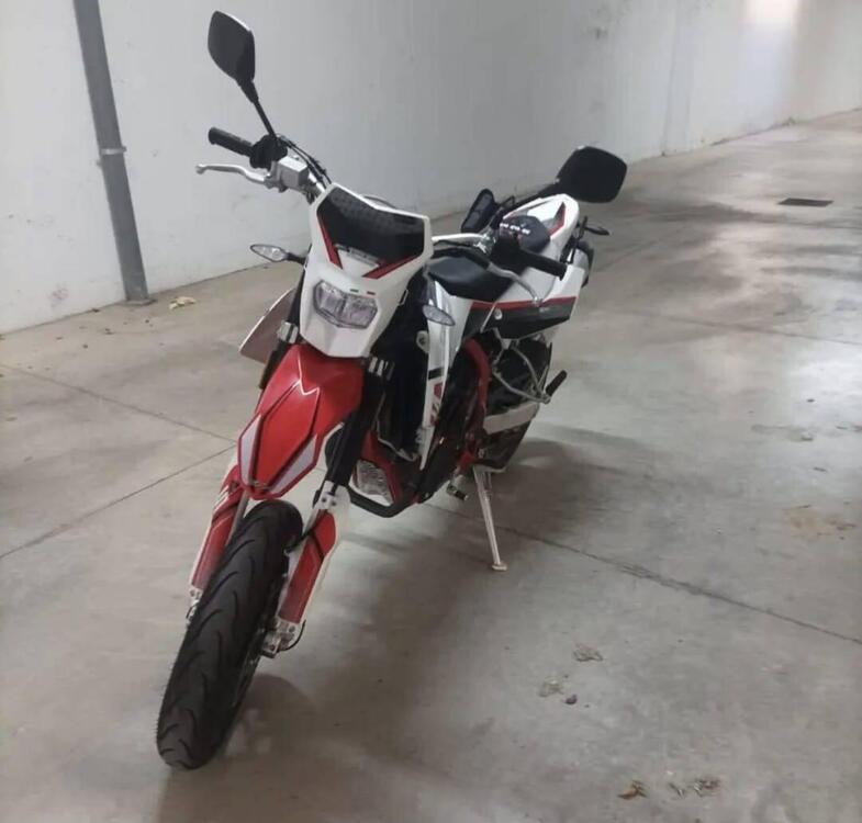 Swm SM 125 R (2022 - 24) (4)