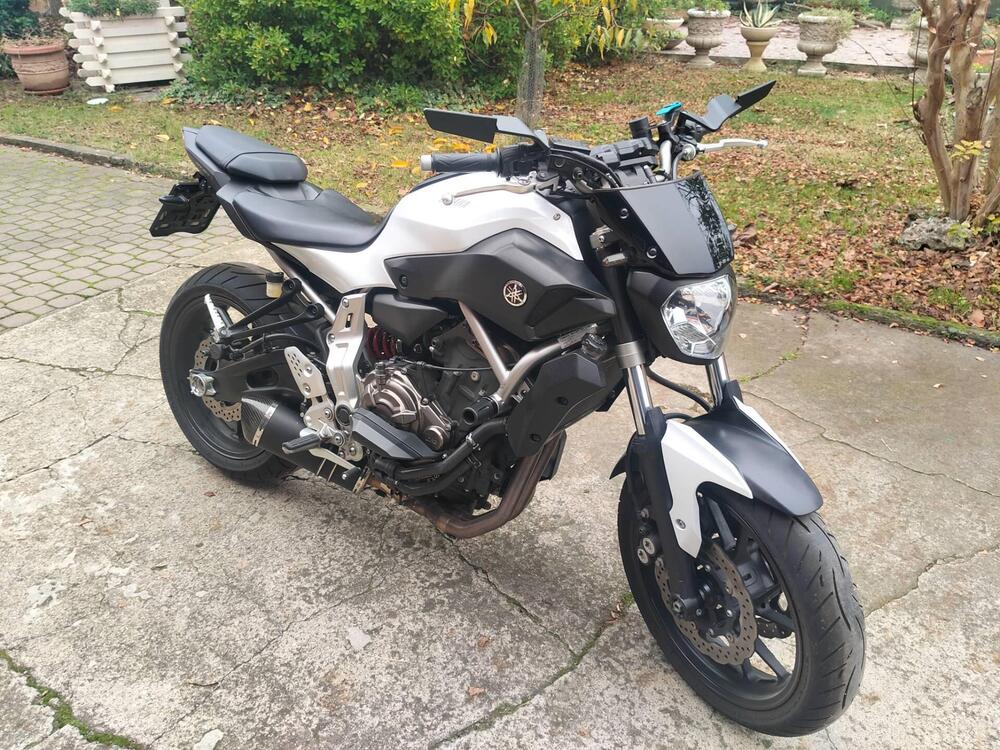 Yamaha MT-07 (2014 - 16) (5)