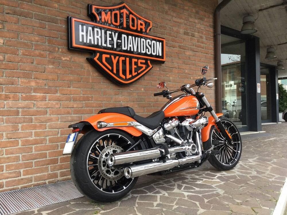 Harley-Davidson Breakout 117 (2023 - 24) (2)