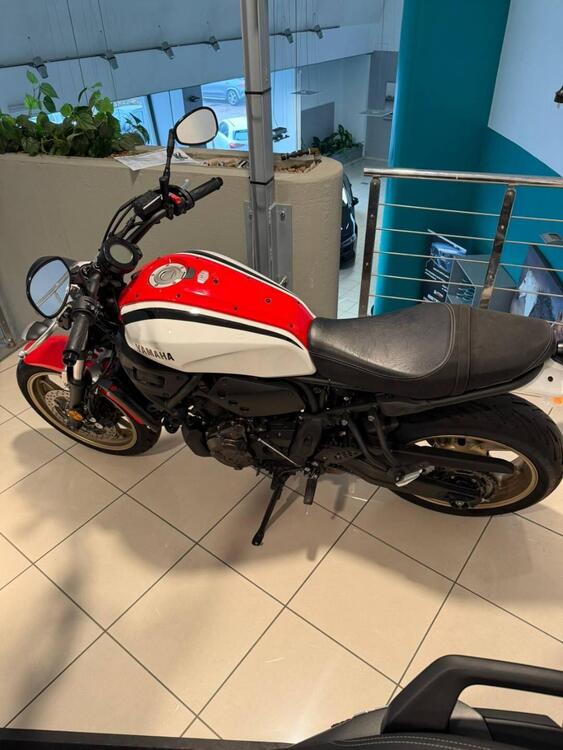 Yamaha XSR 700 (2022 - 25) (4)