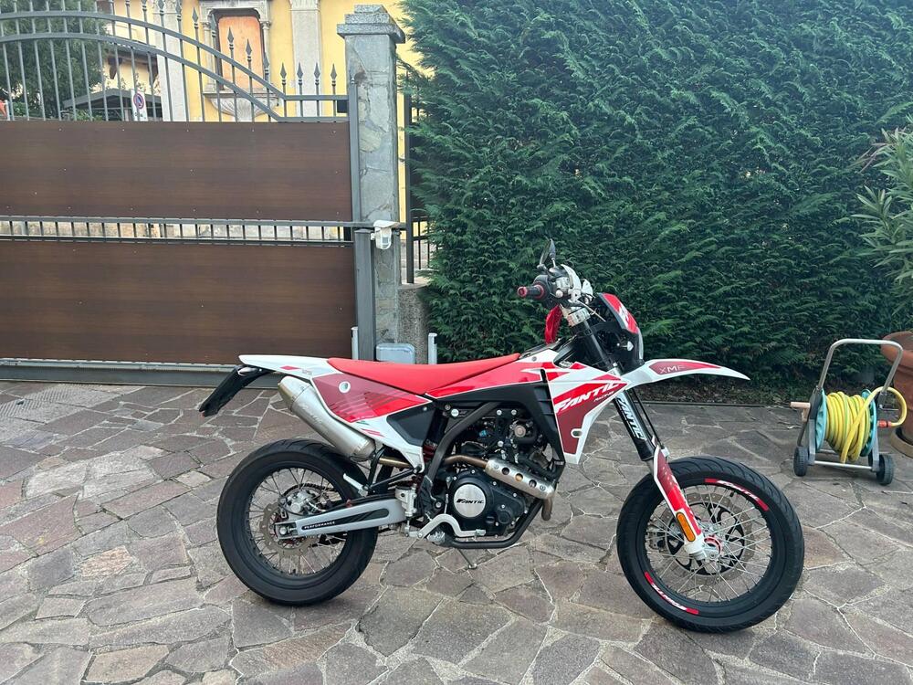 Fantic Motor XMF 125 Motard Competition 4T (2023 - 24)