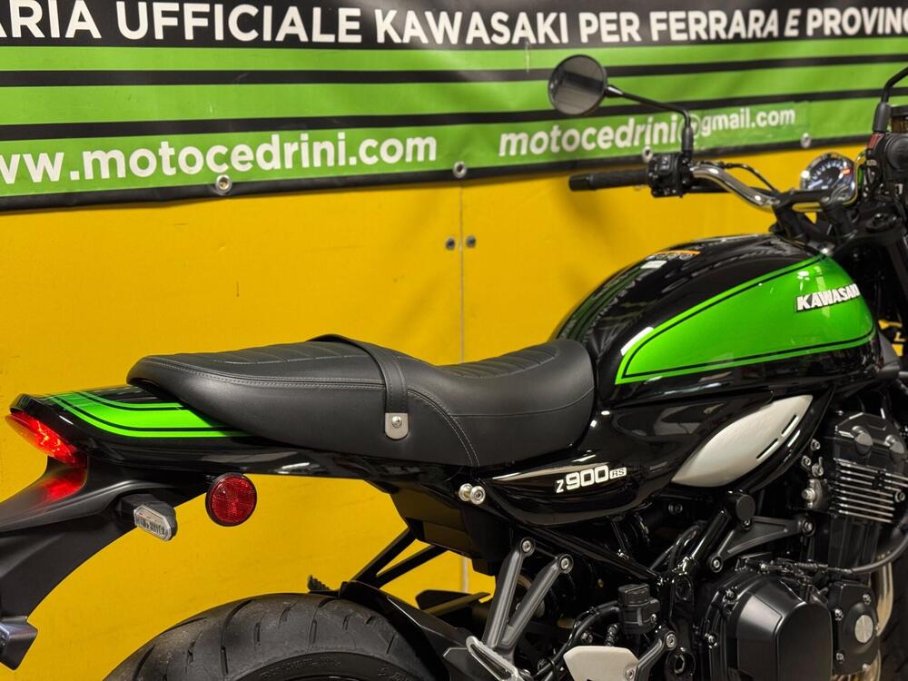 Kawasaki Z 900 RS (2022 - 25) (4)