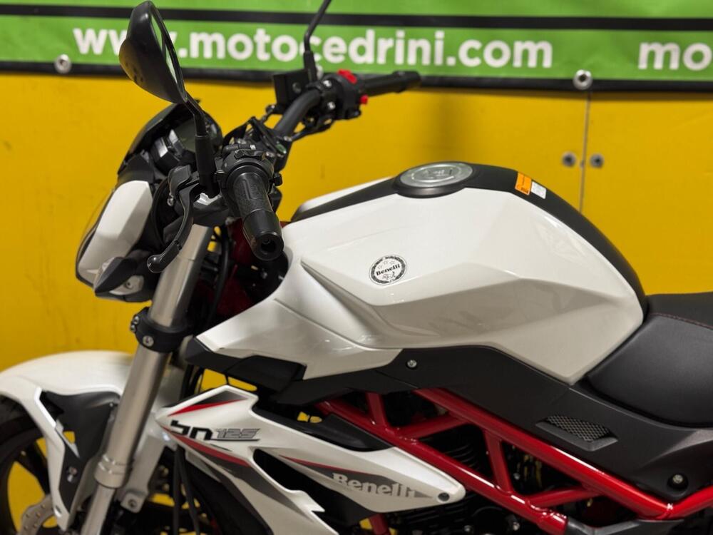 Benelli BN 125 (2021 - 25) (5)