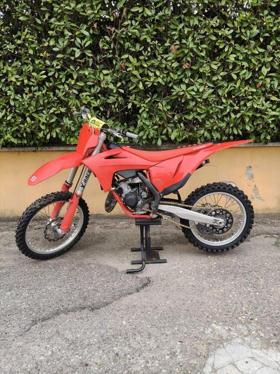 GASGAS MC 125 (2022) (2)