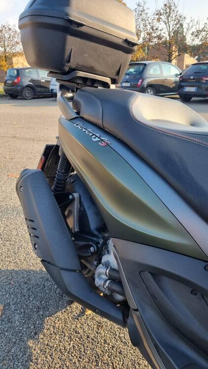 Piaggio Beverly 300 S i.e. ABS-ASR (2016 - 20) (4)