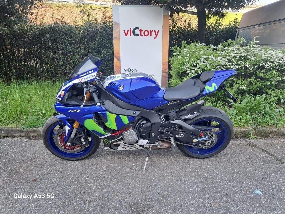 Yamaha YZF R1 (2015 - 16) (2)