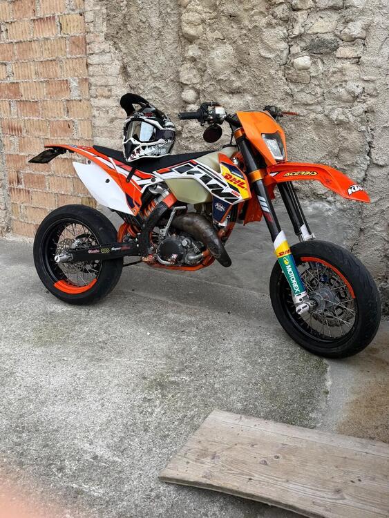 KTM 125 EXC (2016) (3)