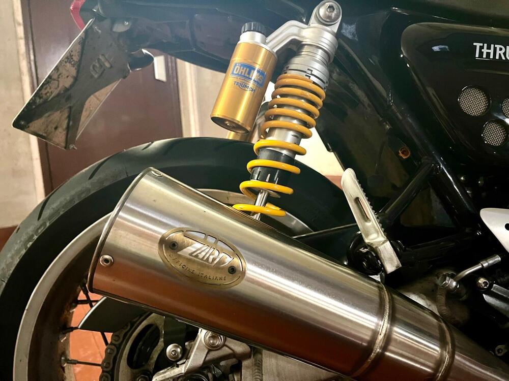 Triumph Thruxton 1200 R (2016) (4)