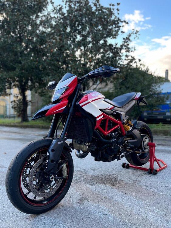 Ducati Hypermotard 821 SP (2013 - 15) (4)
