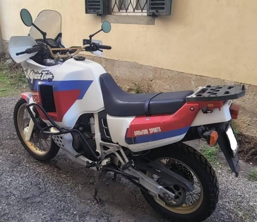 Honda Africa Twin - RD04 (3)