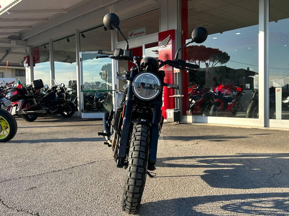 Husqvarna Svartpilen 401 (2021 - 23) (3)