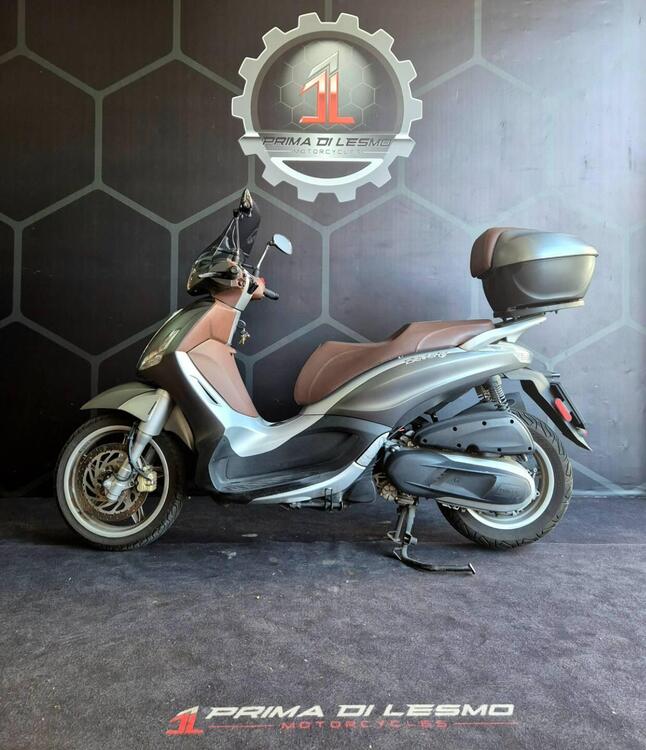 Piaggio Beverly 350 S ABS (2019 - 20) (2)