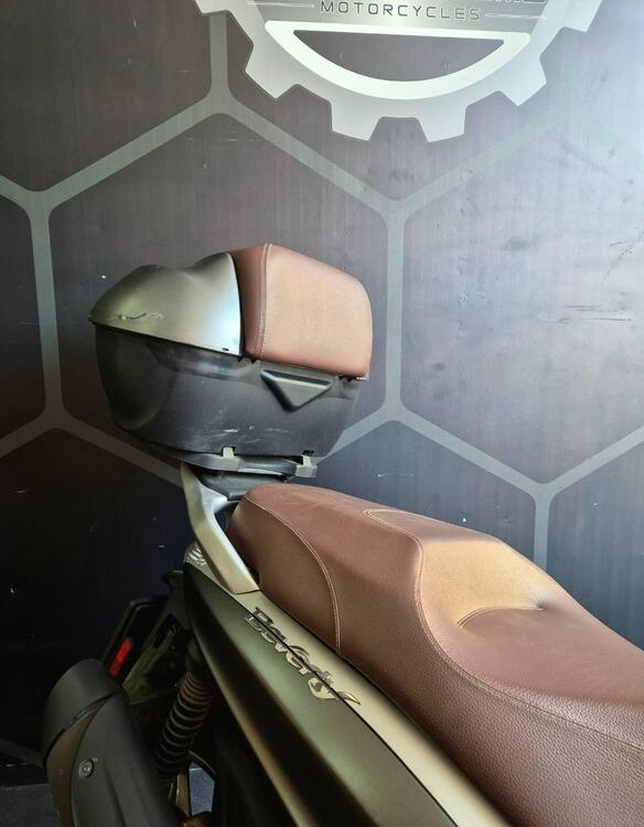 Piaggio Beverly 350 S ABS (2019 - 20) (5)