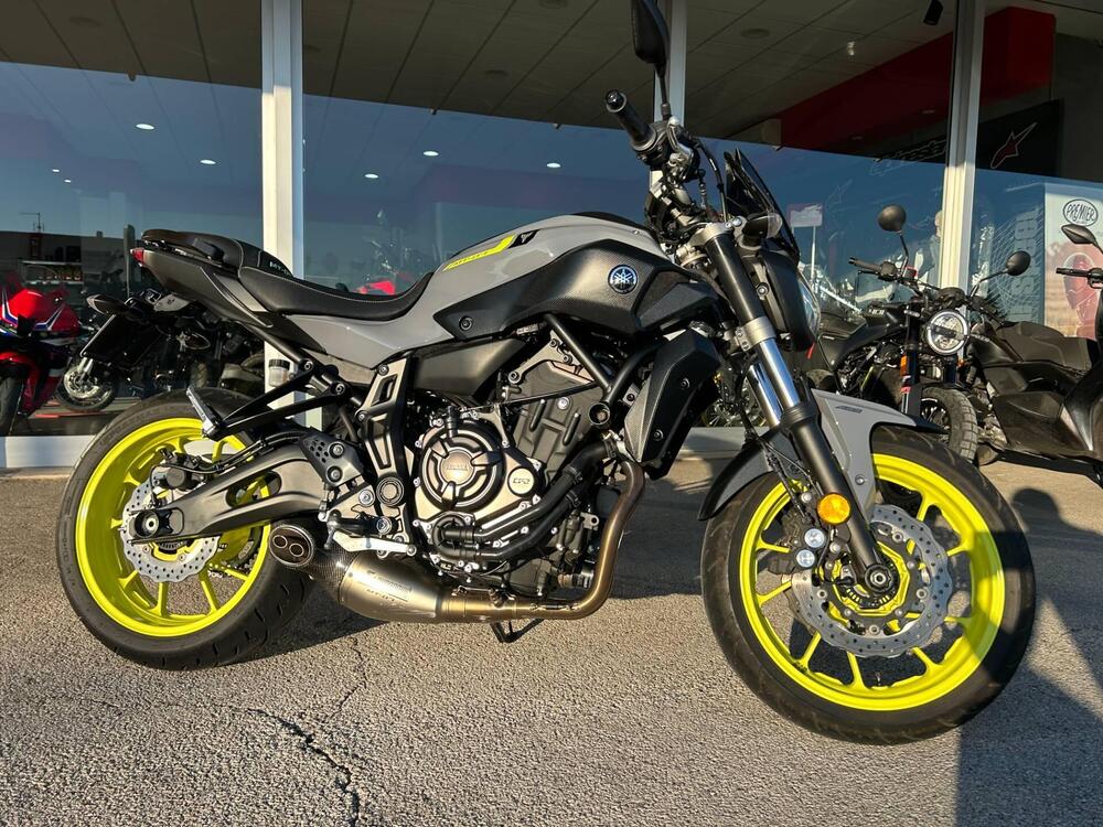 Yamaha MT-07 (2018 - 20) (3)