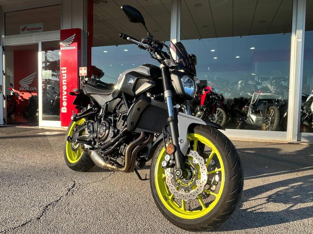 Yamaha MT-07 (2018 - 20) (4)