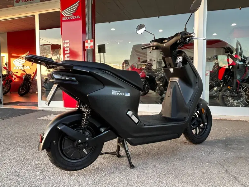 Honda EM1 e (2023 - 26) (3)