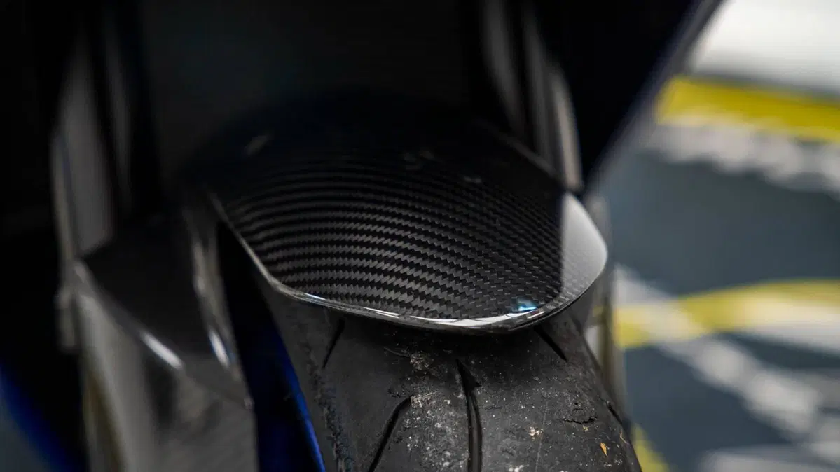 Yamaha YZF R1 (2020 - 25) (18)