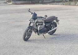 Triumph Street Twin 900 (2019 - 20) usata