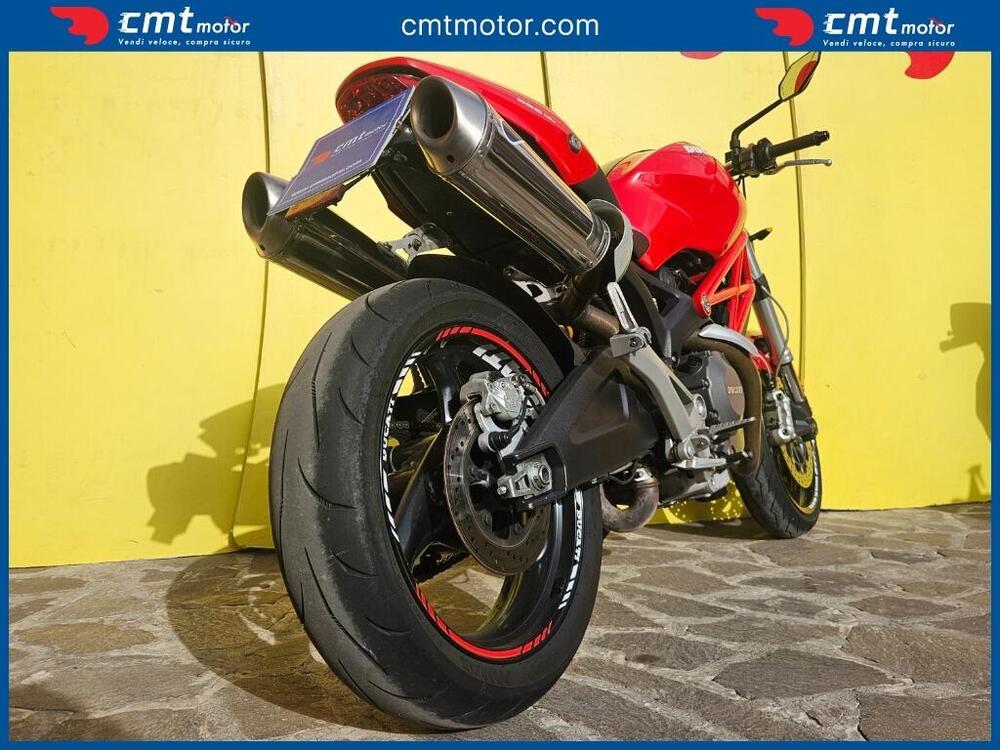 Ducati Monster 696 (2008 - 13) (4)