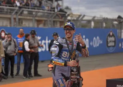 MotoGP 2025. GP di Valencia. Alex Marquez: Non ero il più veloce, la strategia è stata quella giusta 