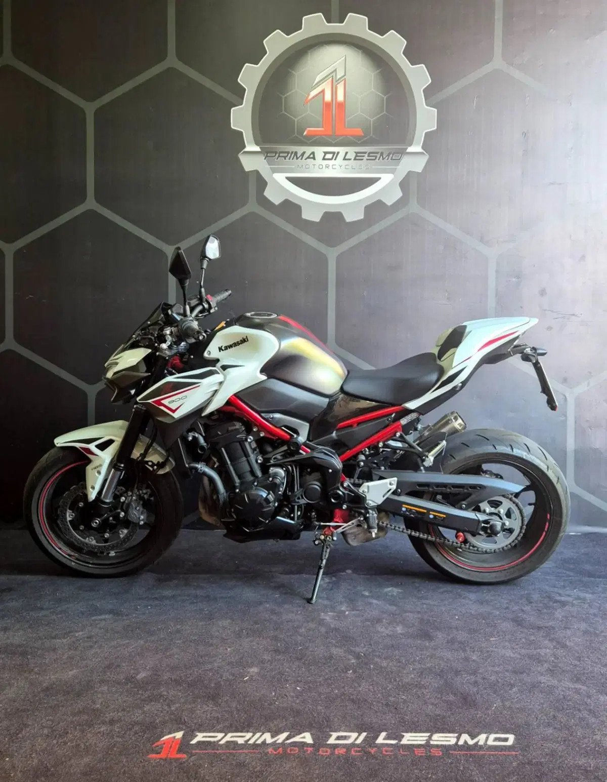 Kawasaki Z 900 A2 (2021 - 24) (2)