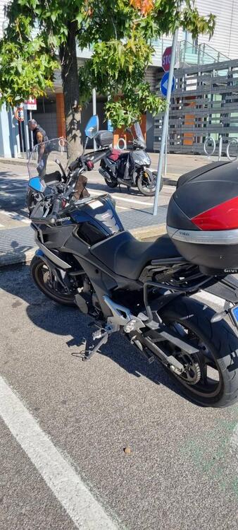 CFMOTO 700MT (2024 - 25) (4)