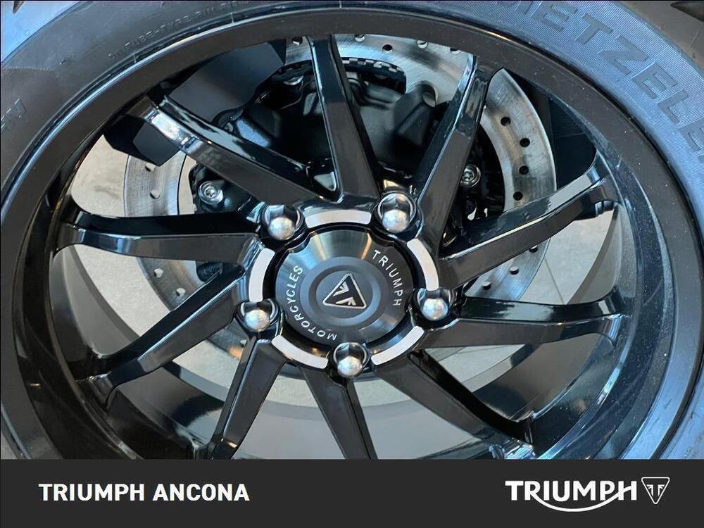 Triumph Rocket 3 Storm R (2024 - 25) (3)