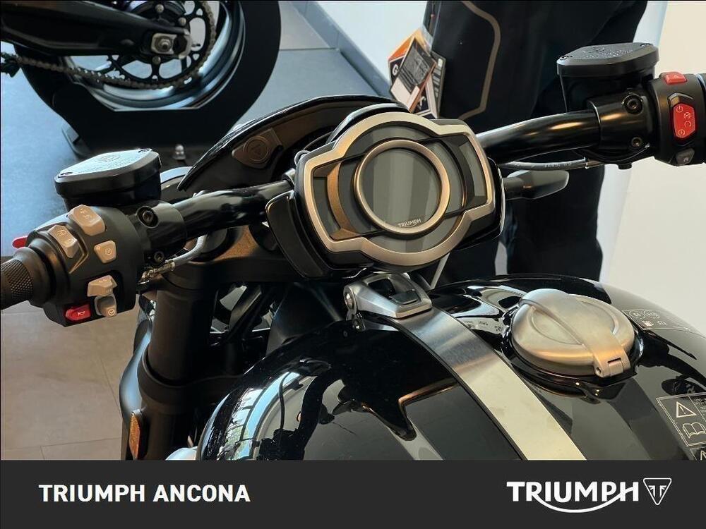 Triumph Rocket 3 Storm R (2024 - 25) (4)