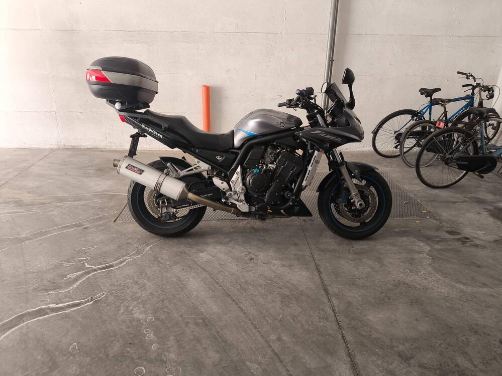 Yamaha FZS 1000 Fazer