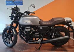 Moto Guzzi V7 Stone (2021 - 24) usata