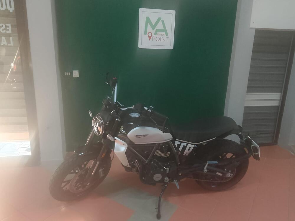 Ducati Scrambler 800 Full Throttle (2023 - 24) (2)