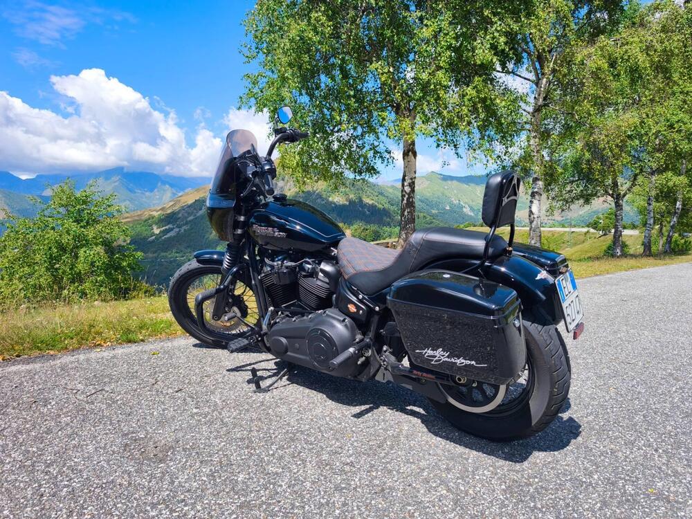 Harley-Davidson 107 Street Bob (2018 - 20) - FXBB (4)