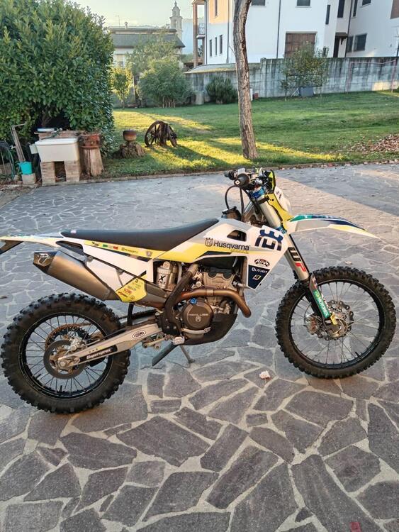 Husqvarna FE 250 (2022)
