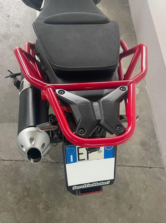 Moto Guzzi V85 TT Evocative Graphics (2019 - 20) (4)