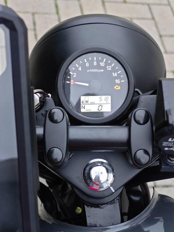 Brixton Motorcycles Cromwell 125 CBS (2021 - 25) (2)