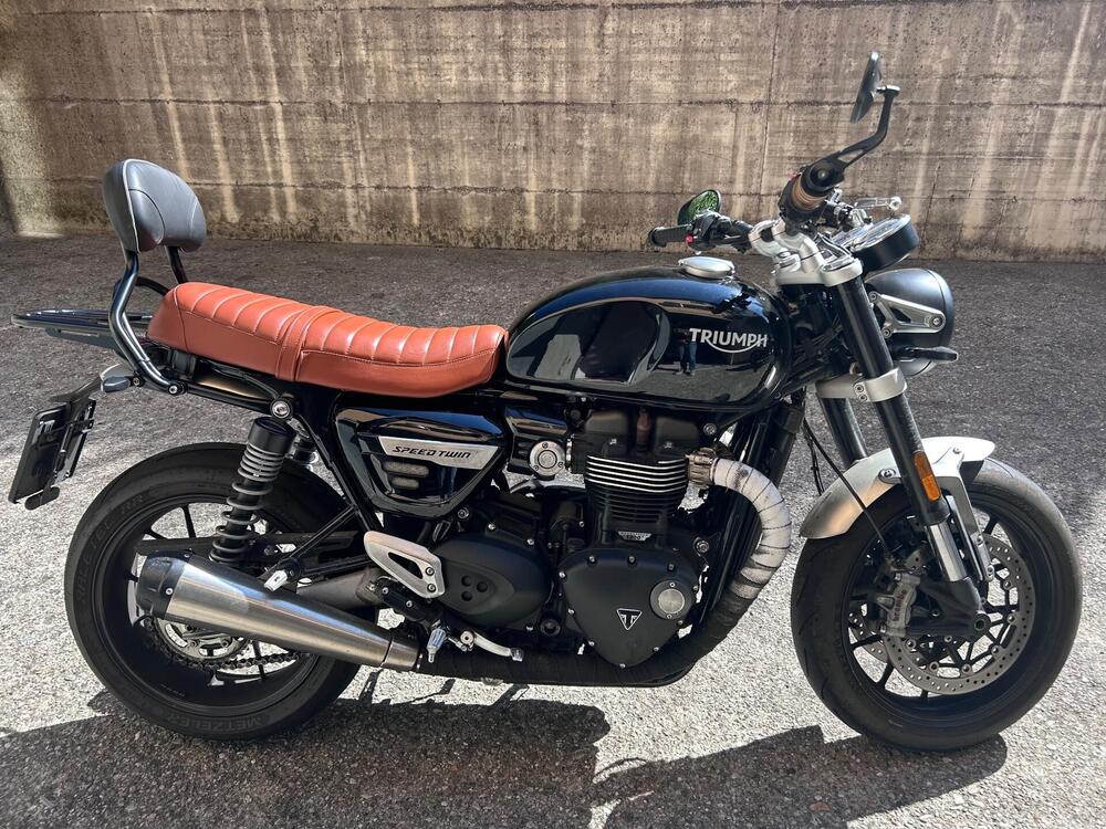 Triumph Speed Twin 1200 (2021 - 24) (2)