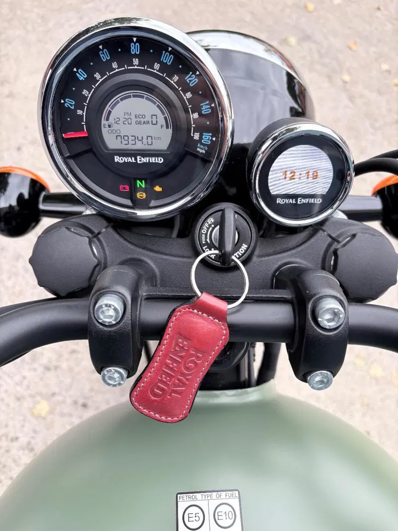 Royal Enfield Meteor 350 (2021 - 26) (9)