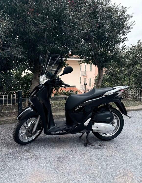 Honda SH 125 i ABS (2013 - 17)