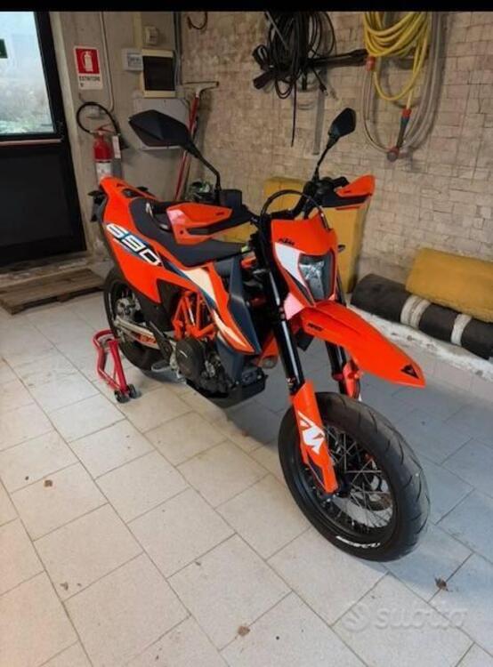 KTM 690 SMC R (2023 - 25)